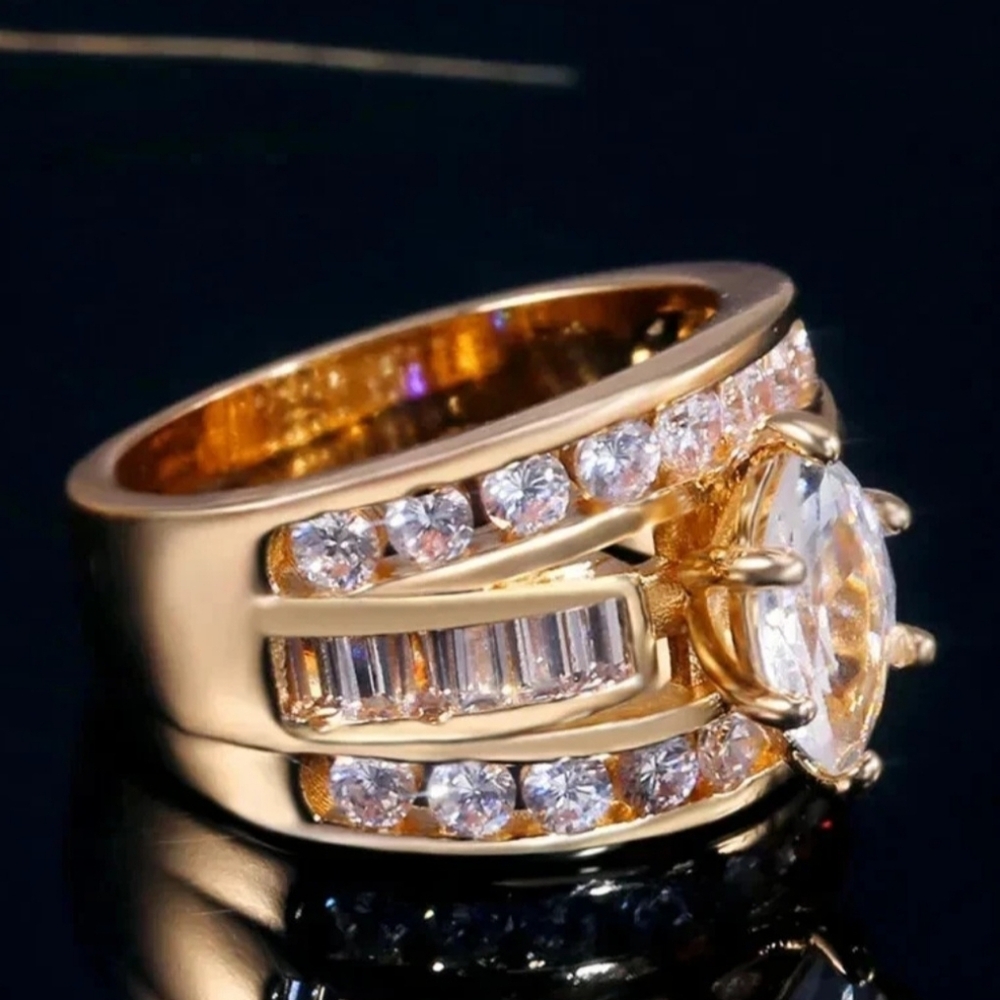 Luxury Gold Plated Wedding Band Zircon Crystal - Picture 6 of 6
